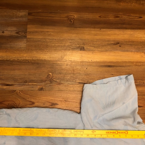 Tommy Bahama silk button down shirt with Astro’s logo - Picture 7 of 8